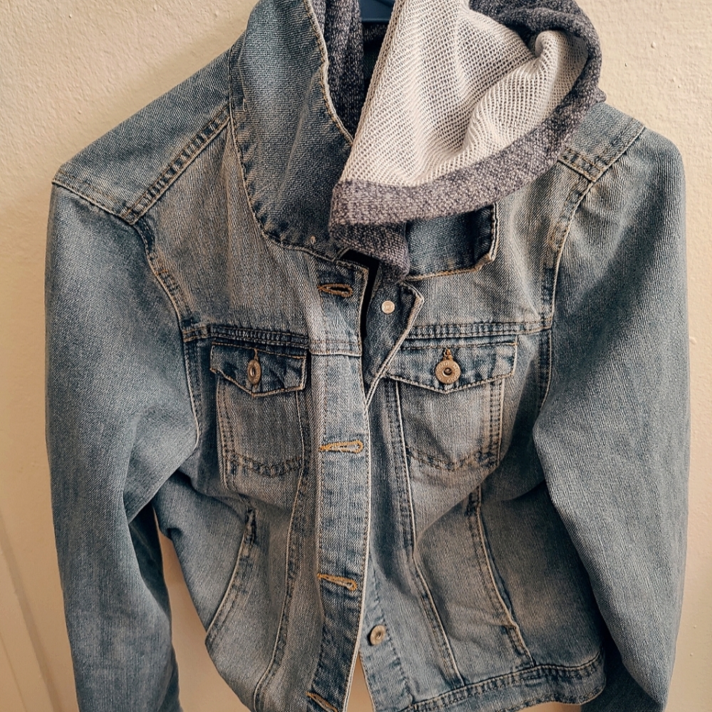 Denim jacket with a cloth hood